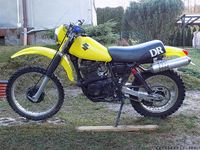 Suzuki DR400