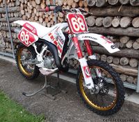 YZ 125