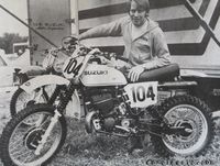 Suzuki RN 400