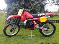 HONDA CR 250