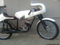 ČZ 125 