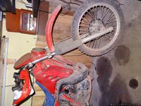 Jawa na dostavbu + Honda