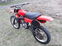 ČZ 516