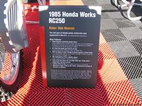 Honda RC250