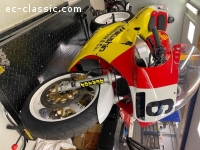 1990 Honda RC30 Racer