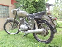 Jawa 250/579 - 257A Švé