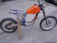 PODVOZEK KTM 1983 250