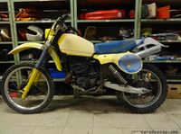 Motocykl Suzuki PE 175