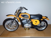 Model ČZ a Jawa