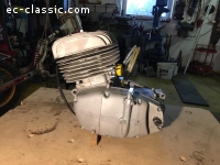 motor čZ 400