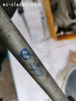 osa zadního kola KTM