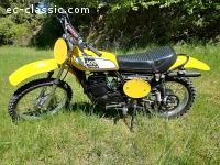 YAMAHA DT 400
