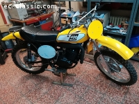 YAMAHA DT 400