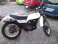 Yamaha DT 400
