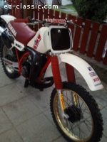 YZ 490